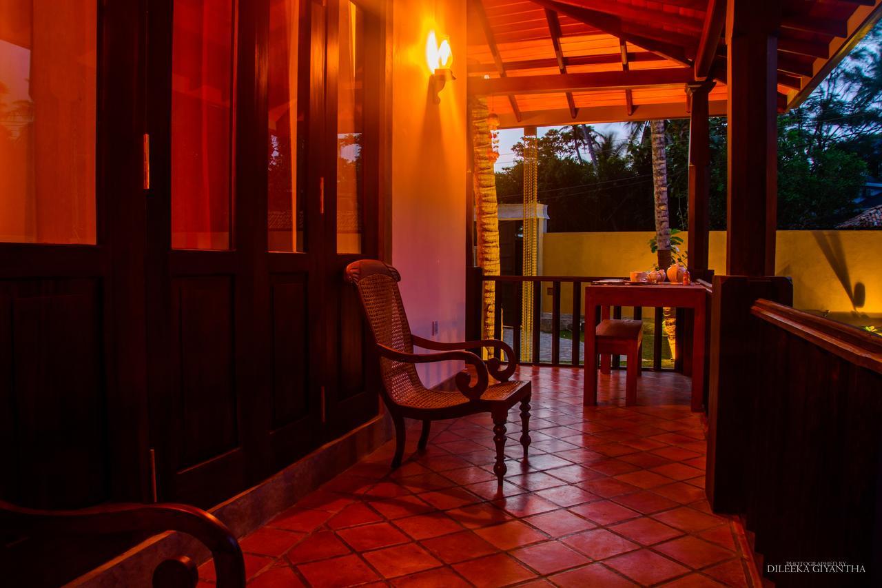 Breeze Villa Unawatuna Галле Экстерьер фото